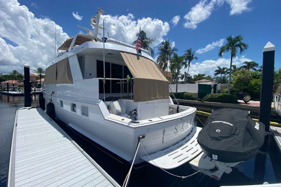Hatteras 70 Cockpit Motor Yacht Yacht For Sale