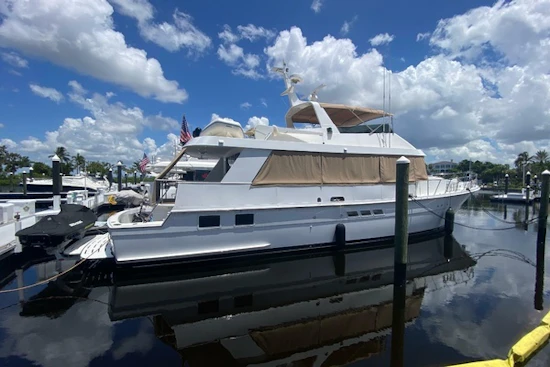 Hatteras 70 Cockpit Motor Yacht Yacht For Sale