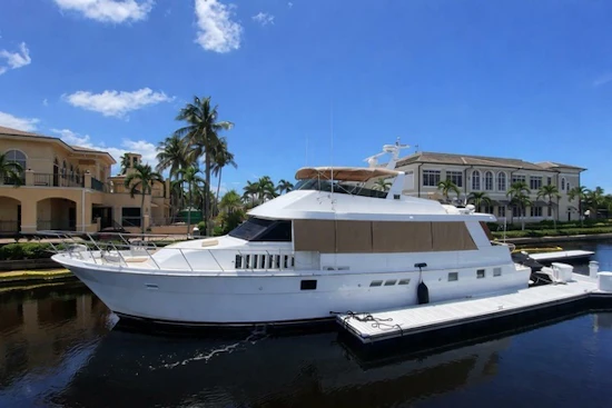 Hatteras 70 Cockpit Motor Yacht Yacht For Sale