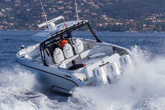 Wellcraft 38 T-Top Yacht For Sale