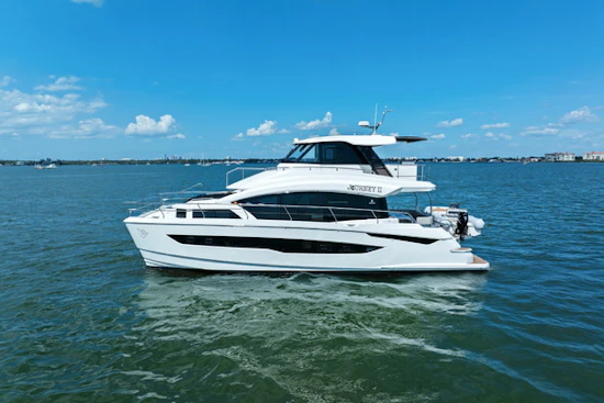 Aquila 54 Yacht Yacht For Sale