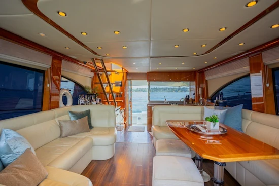 Riviera 53 Enclosed Flybridge Yacht For Sale