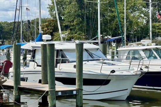 Jeanneau NC1095 Yacht For Sale