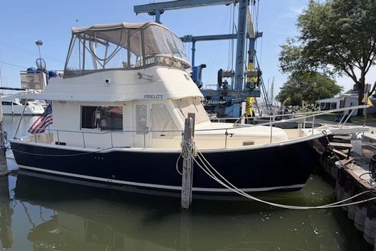 Mainship 34 Trawler Yacht For Sale