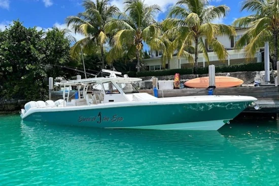 Everglades 435 Center Console Yacht For Sale