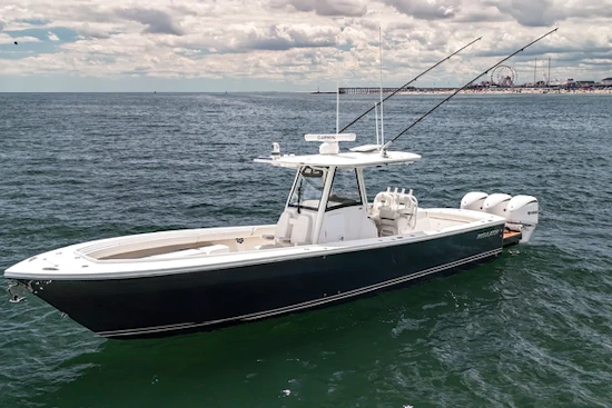 Regulator 34 CC Yacht For Sale