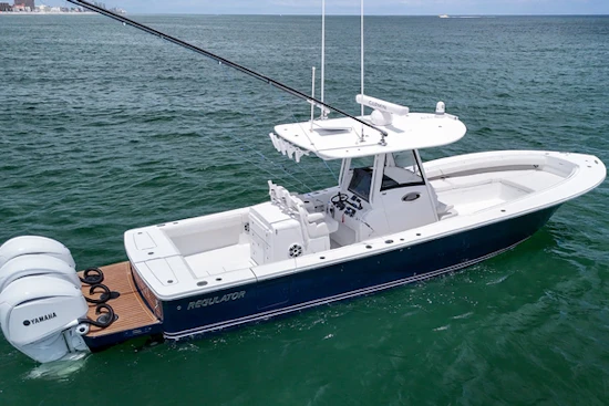 Regulator 34 CC Yacht For Sale