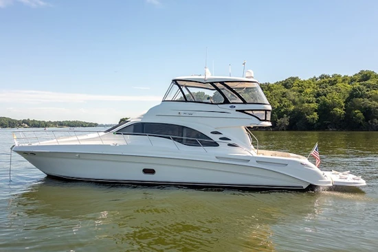 Sea Ray 580 Sedan Bridge Yacht For Sale