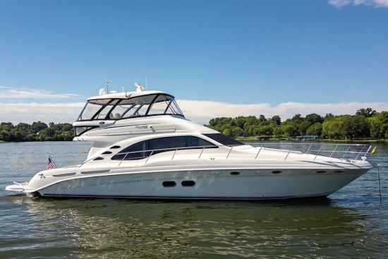 Sea Ray 580 Sedan Bridge Yacht For Sale