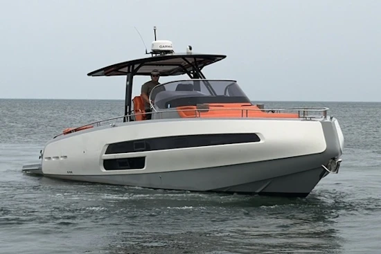 Invictus  Yacht For Sale