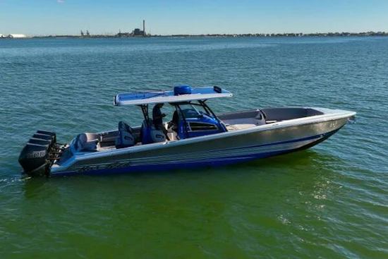 Nor-Tech 390 Sport Center Console Yacht For Sale