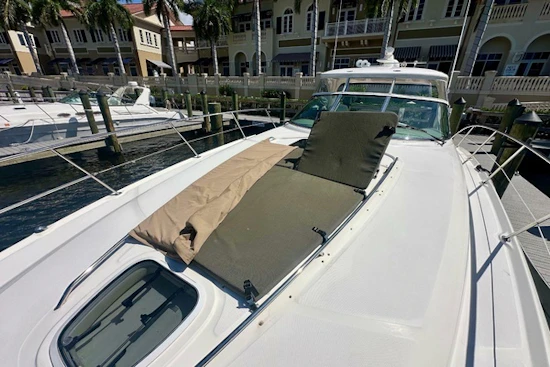 Sea Ray 44 Sundancer Yacht For Sale
