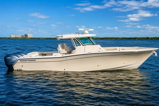 Grady-White Canyon 376 Yacht For Sale