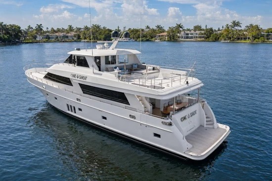 Ocean Alexander 90 Skylounge Yacht For Sale