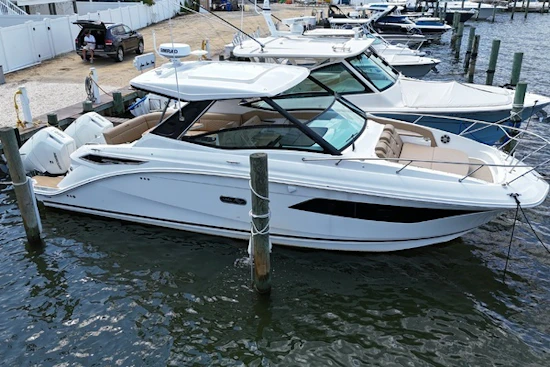 Sea Ray 320 Sundancer OB Yacht For Sale