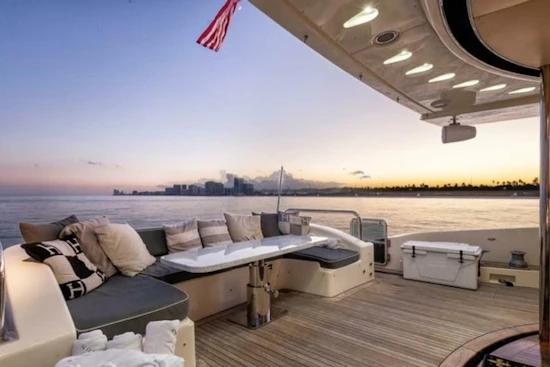 Azimut 100 Leonardo Yacht For Sale