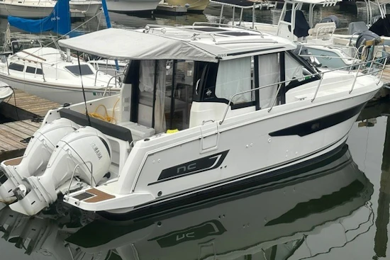 Jeanneau NC WEEKENDER 895 Yacht For Sale
