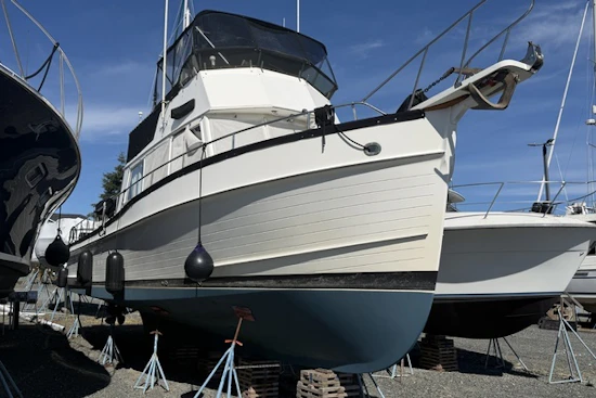 Grand Banks 42 Classic Yacht For Sale