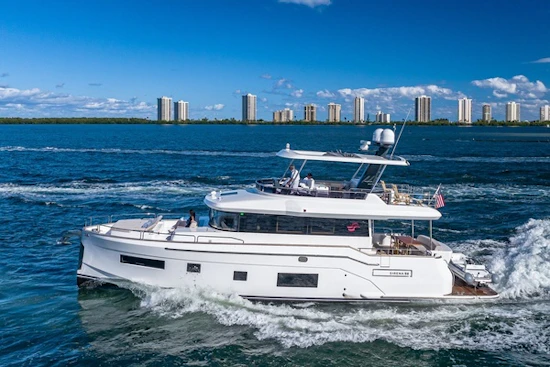 Sirena Flybridge Yacht For Sale
