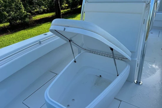 Contender 32 ST Yacht For Sale