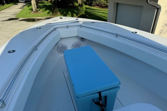 Contender 32 ST Yacht For Sale