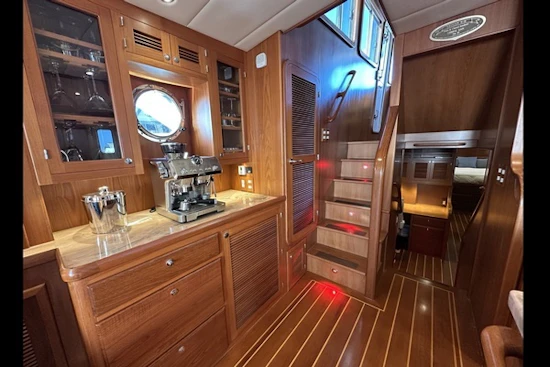 Kadey-Krogen 58EB Yacht For Sale
