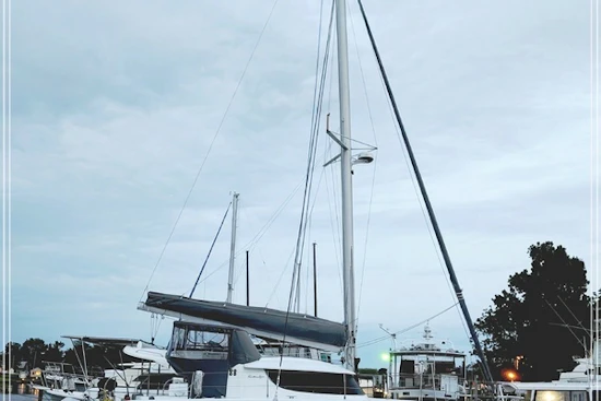 Fountaine Pajot Lipari 41 Yacht For Sale