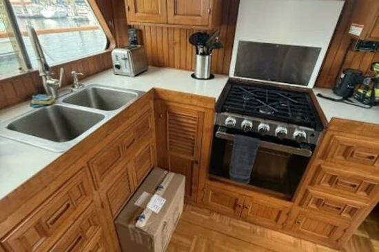 DeFever 42 Yacht For Sale