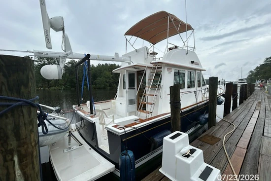 Sabre Flybridge Yacht For Sale
