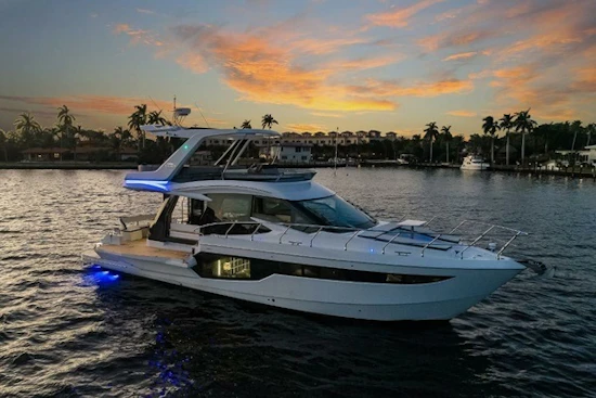 Galeon 500 FLY Yacht For Sale