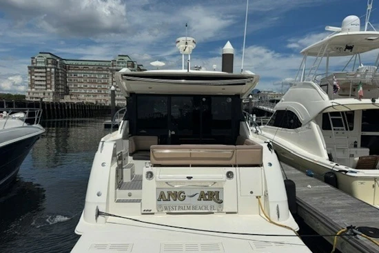 Sea Ray 400 Sundancer Yacht For Sale