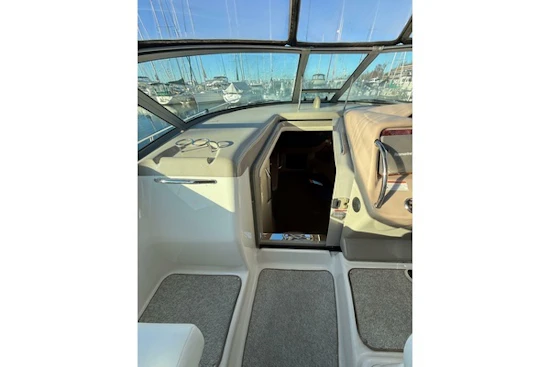 Sea Ray 340 Yacht For Sale