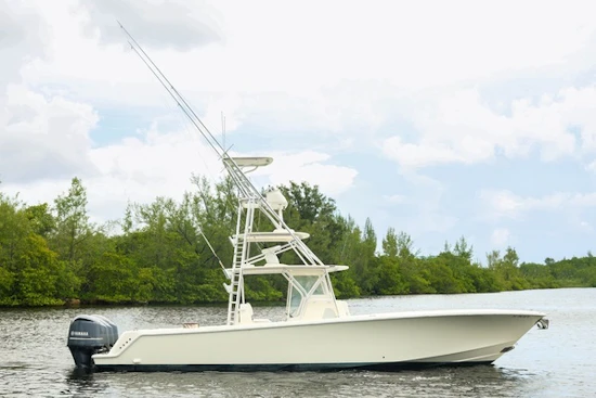 SeaVee 390Z Yacht For Sale