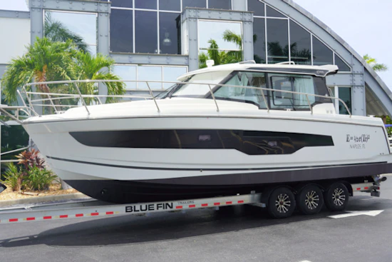 Jeanneau NC 1095 Yacht For Sale