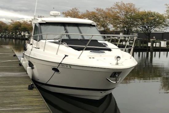 Regal 42 Sport Coupe Yacht For Sale