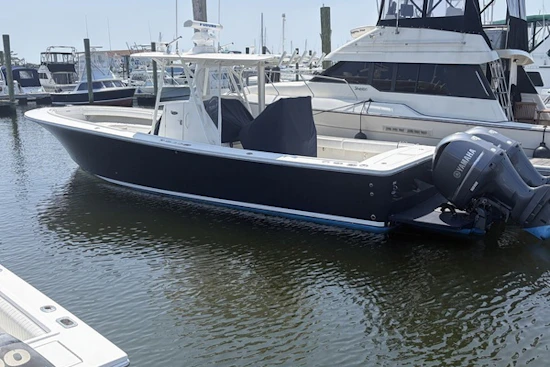 Regulator 34 Yacht For Sale