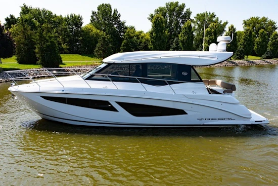 Regal 42 Grand Coupe Yacht For Sale
