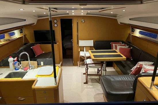 Jeanneau  Yacht For Sale