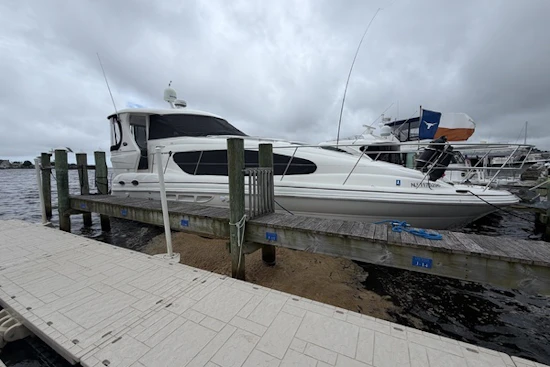 Sea Ray 390 Motor Yacht Yacht For Sale