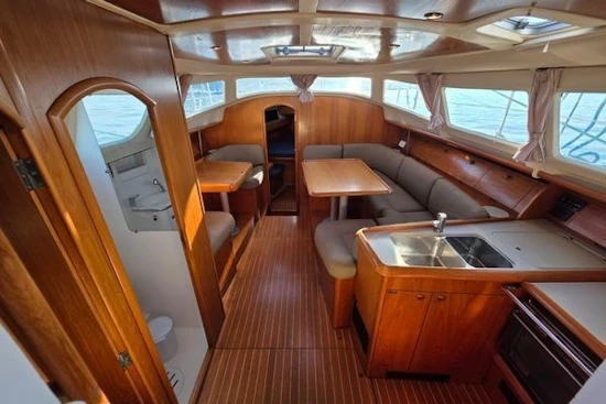 Jeanneau  Yacht For Sale