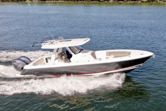 Intrepid 345 Nomad SE Yacht For Sale