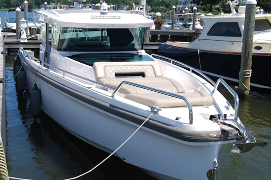 Axopar 37 XC Cross Cabin Yacht For Sale