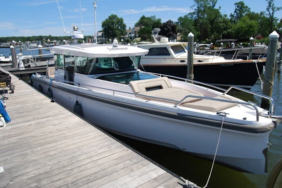 Axopar 37 XC Cross Cabin Yacht For Sale