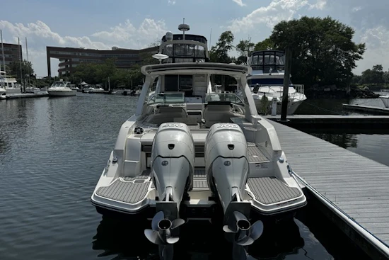 Sea Ray 350 SLX Yacht For Sale