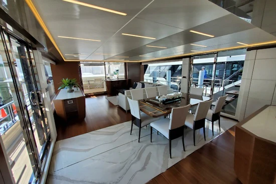 Ocean Alexander 28R Yacht For Sale