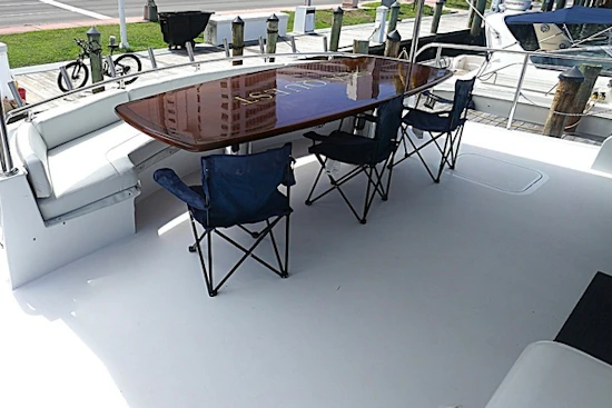 Hatteras  Yacht For Sale