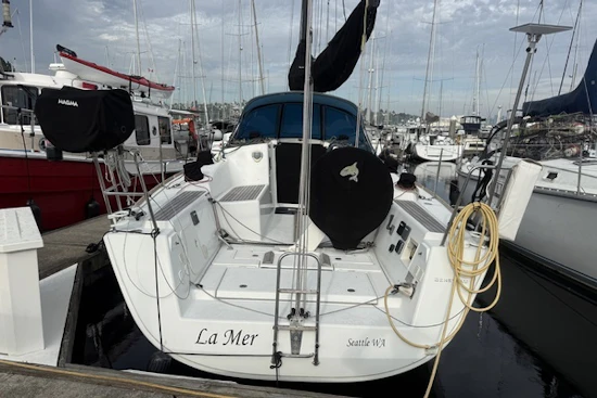 Beneteau First 35-2 Carbon Edition Yacht For Sale
