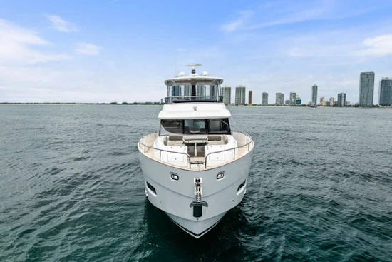 Azimut Magellano 66 Yacht For Sale