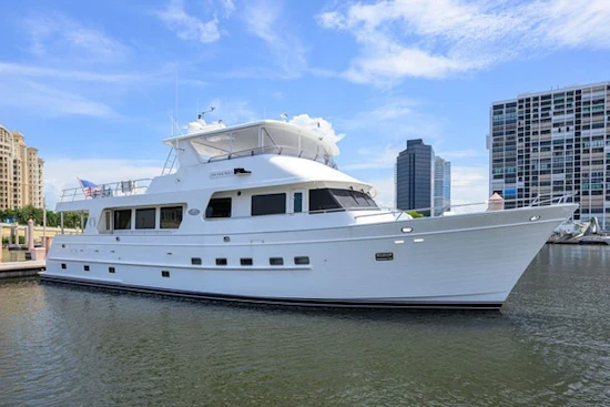 Outer Reef Yachts 800 MY Yacht For Sale