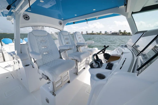 HCB 53 Suenos Yacht For Sale